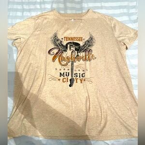 Women’s Nashville top